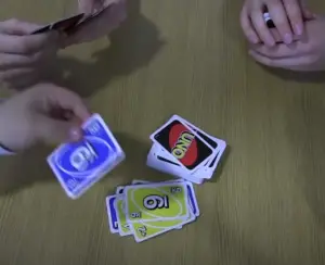 Uno - play matching card
