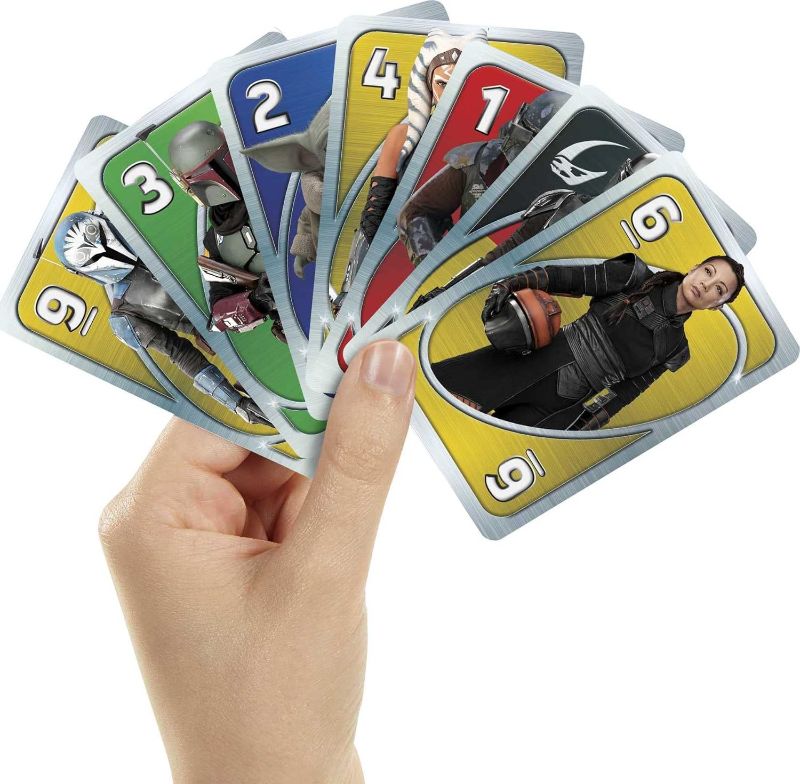 Find out about Uno Star Wars